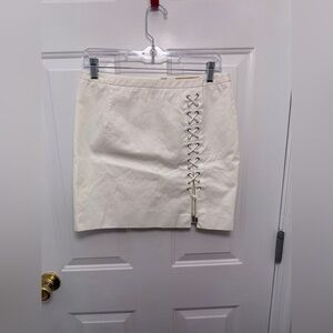 Women’s Michael Kors Lace Up Side White Mini Skirt size 6 Minimalist Y2K vintage